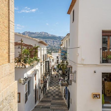 Art Apartment Альтеа Экстерьер фото